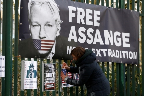 Free Assange Campaign. /AP=Yonhap
