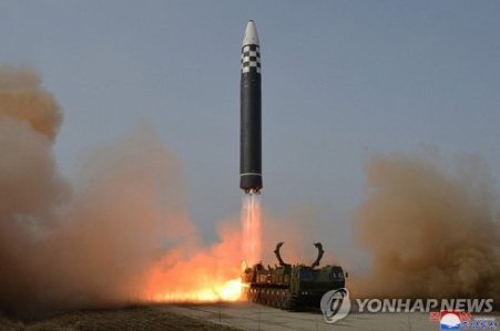 3월 24일 북한이 발사한 ICBM [사진출처=연합뉴스]